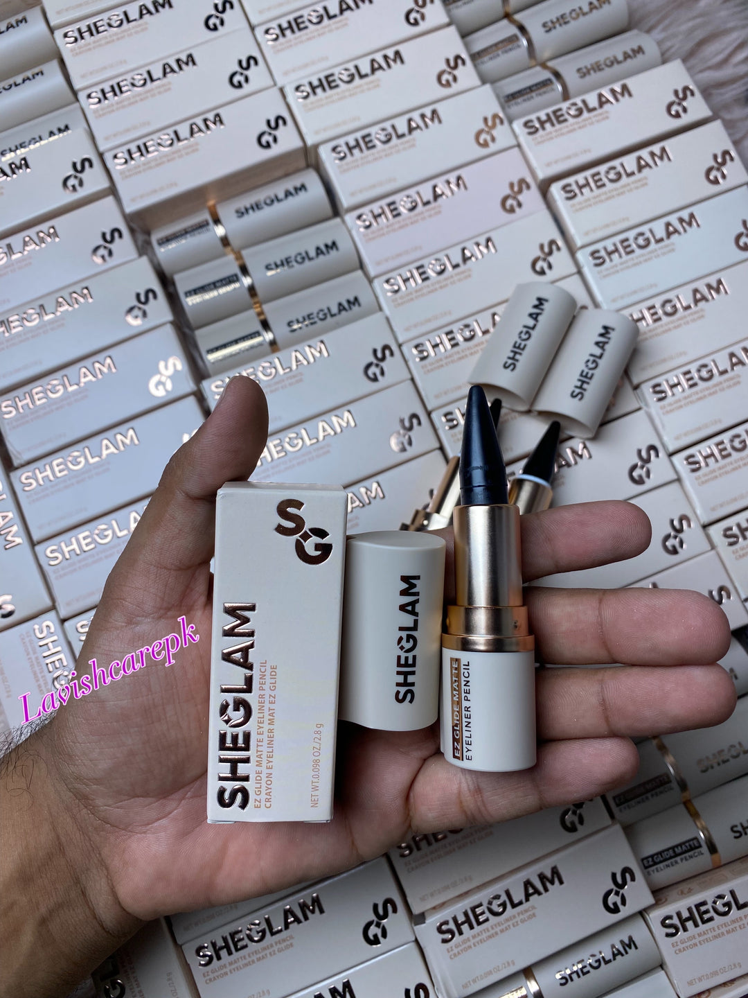 Sheglam EZ Glide Matte Eyeliner Pencil – Your Ultimate Eye-Defining Tool