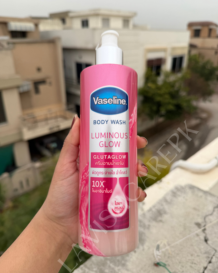 VASELINE GLUTA GLOW LUMINOUS GLOW BODY WASH 425 ML