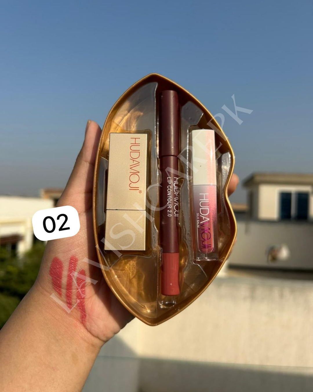 3 In 1 Hudamoji Set Velvet Matte Lipstick , Waterproof Lip Pencil & Lip Gloss Set