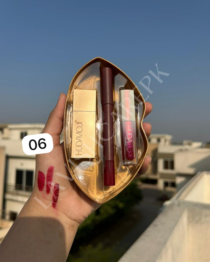 3 In 1 Hudamoji Set Velvet Matte Lipstick , Waterproof Lip Pencil & Lip Gloss Set