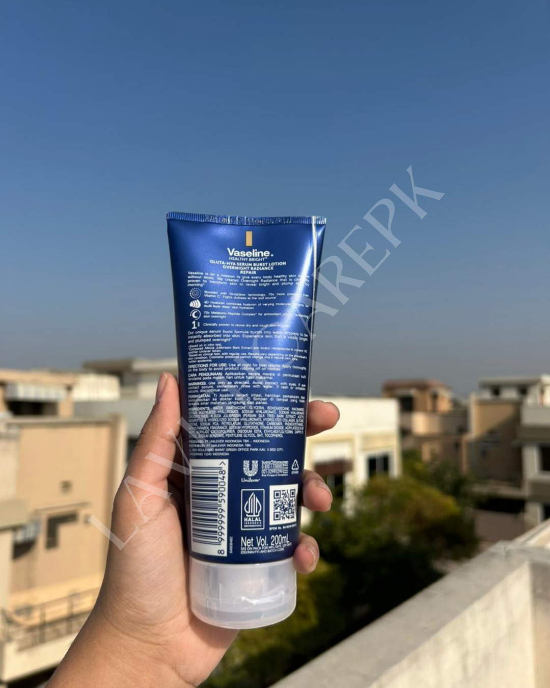 Vaseline gluta hya serum burst lotion overnight radiant glow 200 ML