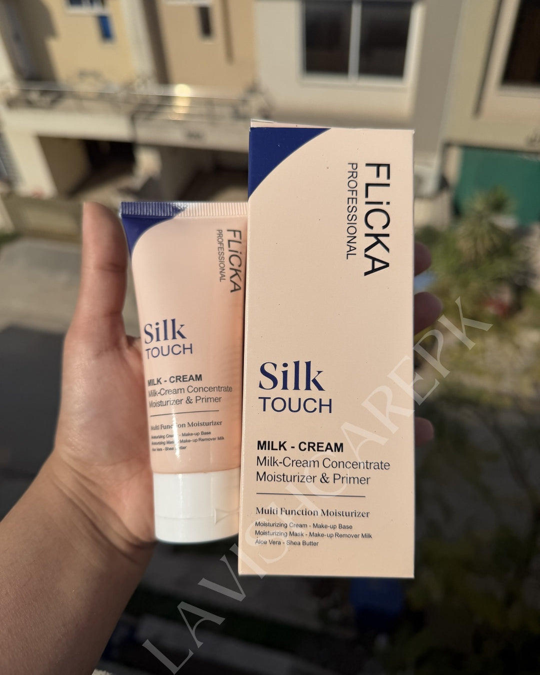 Flicka silk touch moisturizer and primer 60g