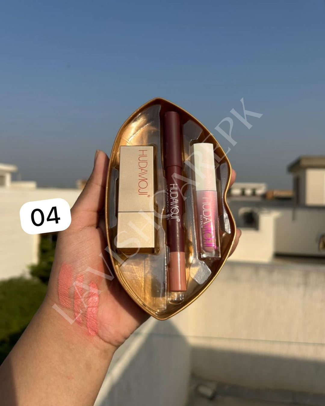 3 In 1 Hudamoji Set Velvet Matte Lipstick , Waterproof Lip Pencil & Lip Gloss Set