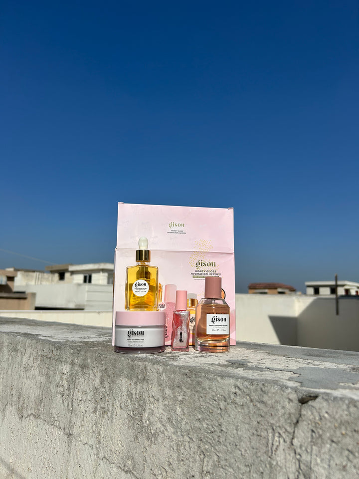 GISOU HONEY GLOSS HYDRATION HEROES SET 4 IN 1 FOR HAIR AND LIPS.