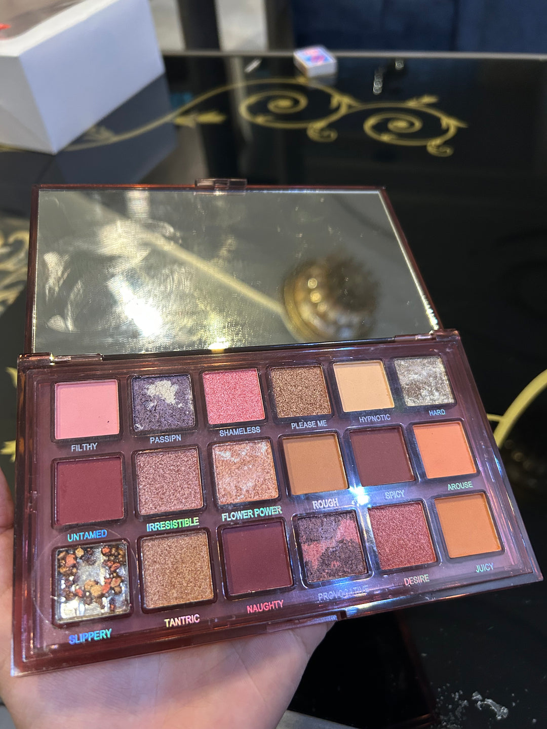 Naughty eyeshadow palate 😍