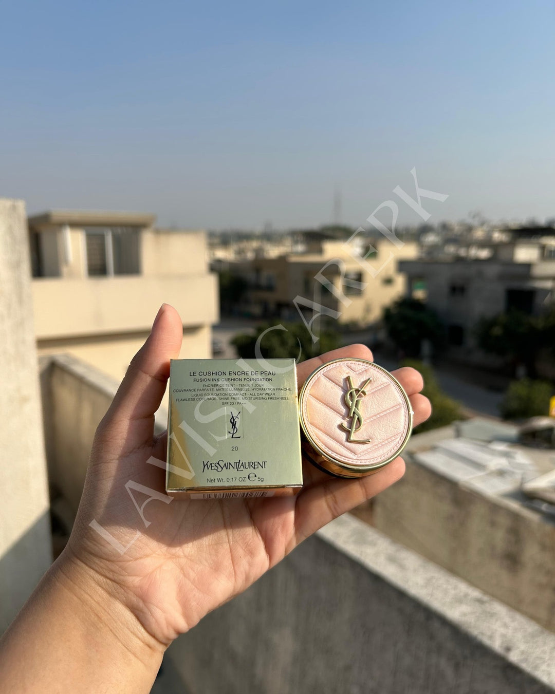 YSL FUSION INK CUSHION FOUNDATION WITH SPF 23 PA++.