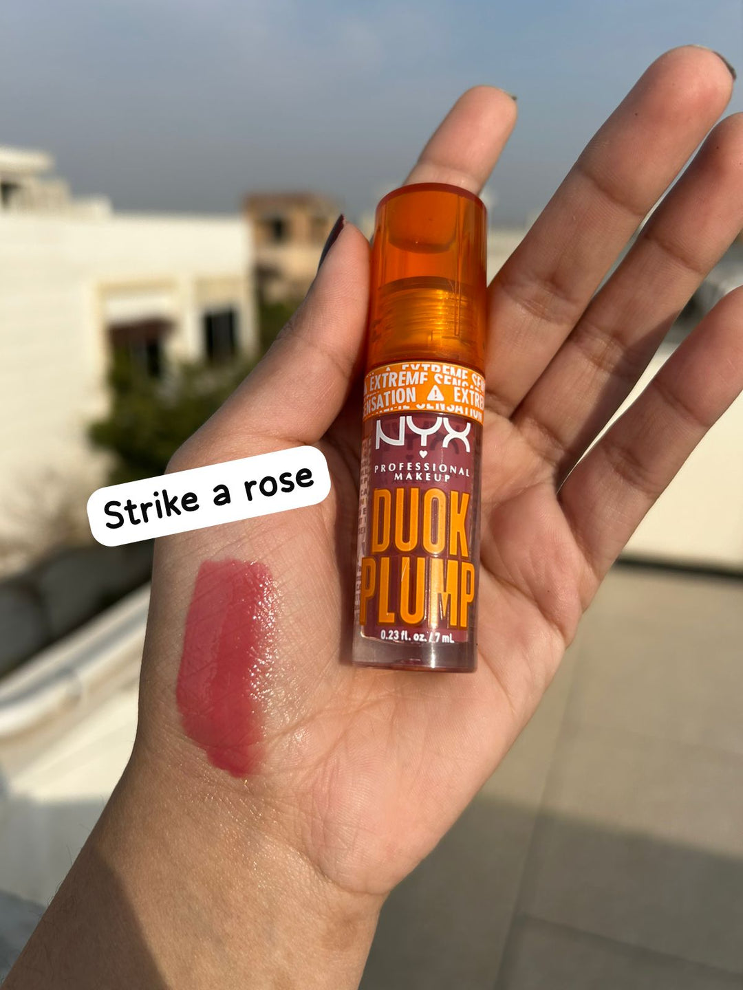 NYX DUCK PLUMP HIGH PIGMENT LIP GLOSS 7 ML EACH.