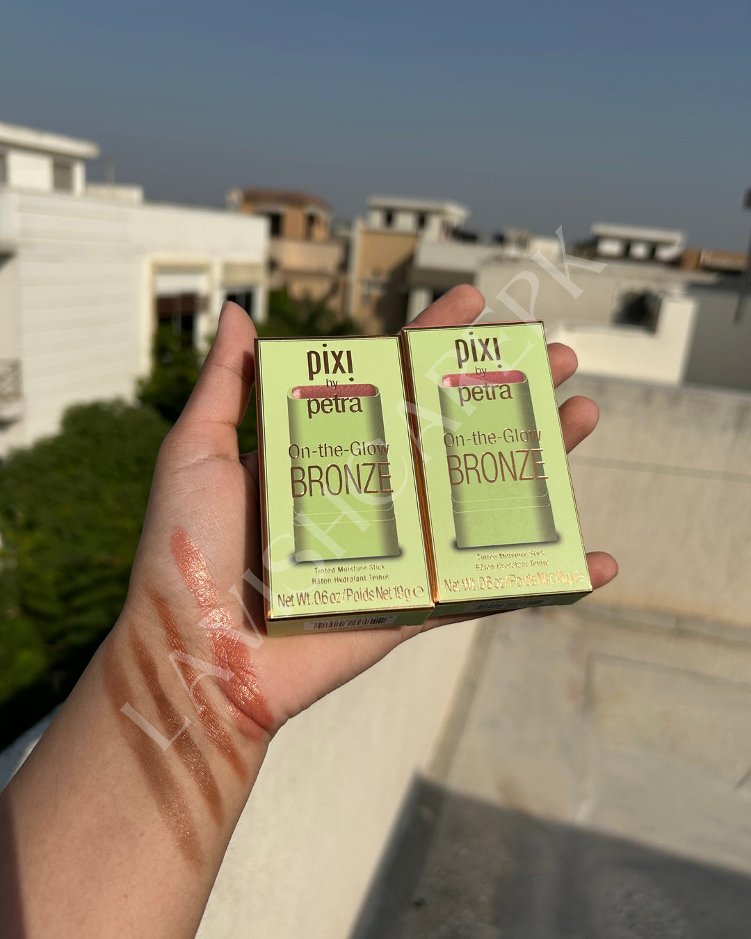 PIXI BRONZERS SET OF 4 🥳