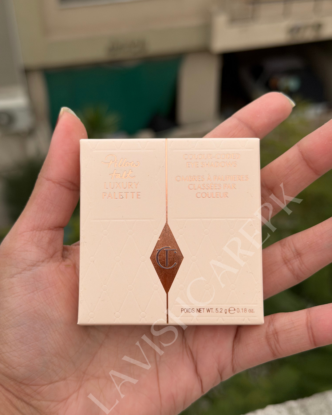 Charlotte Tilbury colour coded eye shadows palette
