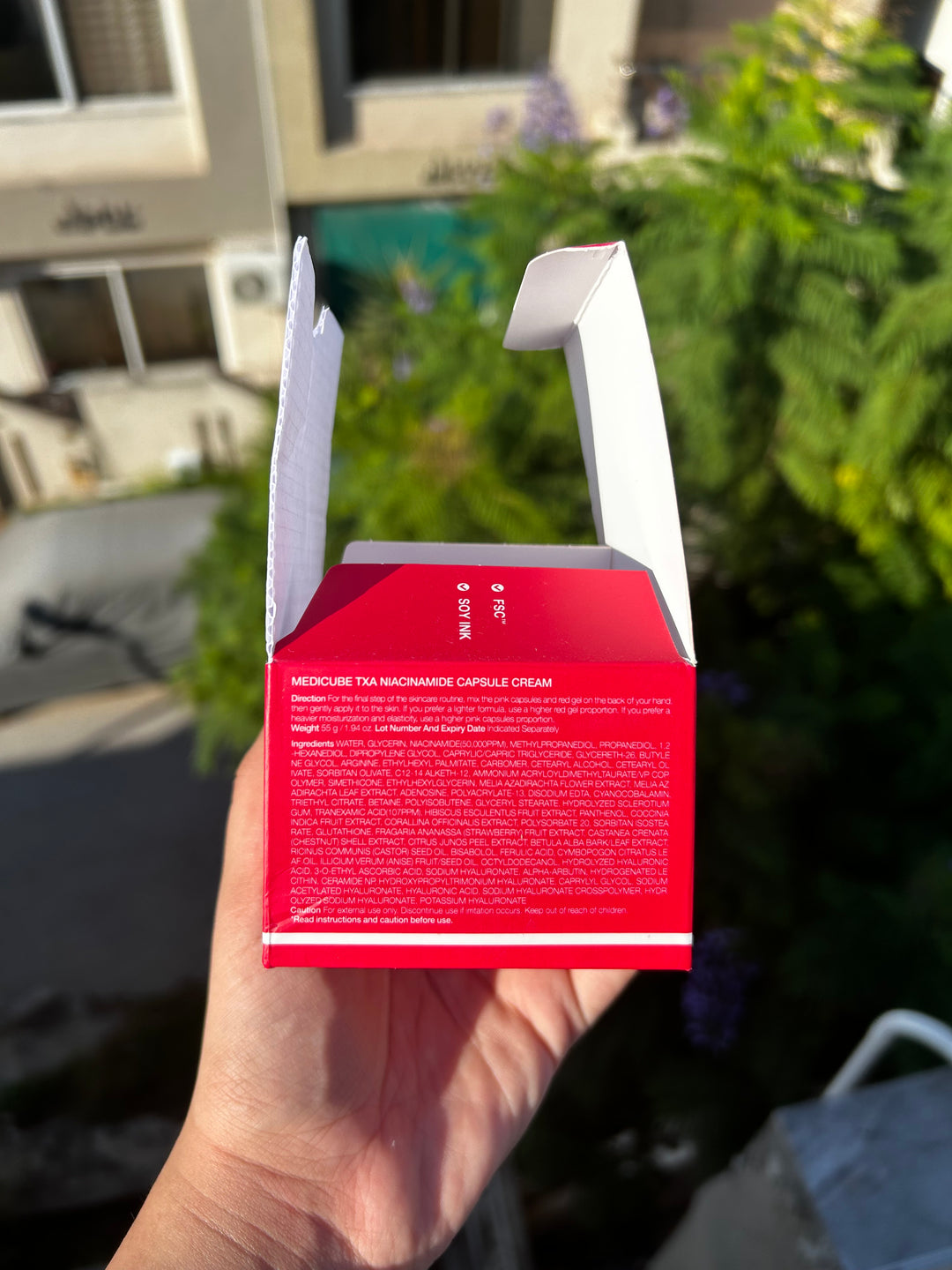 MEDICUBE 5% TXA + NIACINAMIDE CAPSULE CREAM 55 GRAMS.