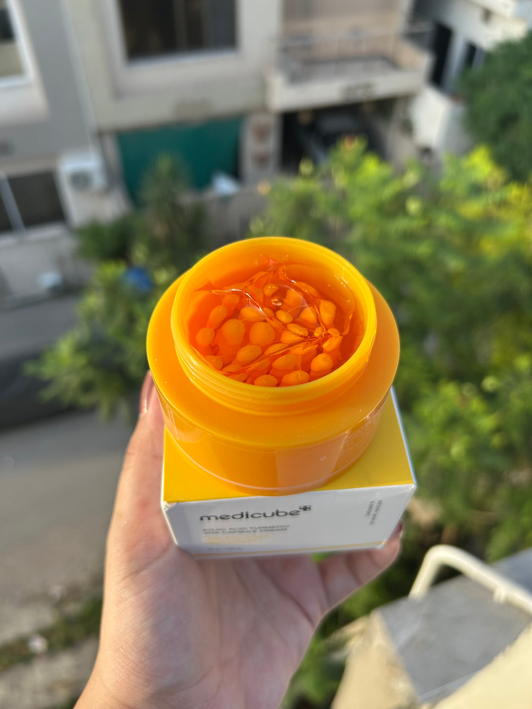 MEDICUBE KOJIC ACID TURMERIC VITA CAPSULE CREAM