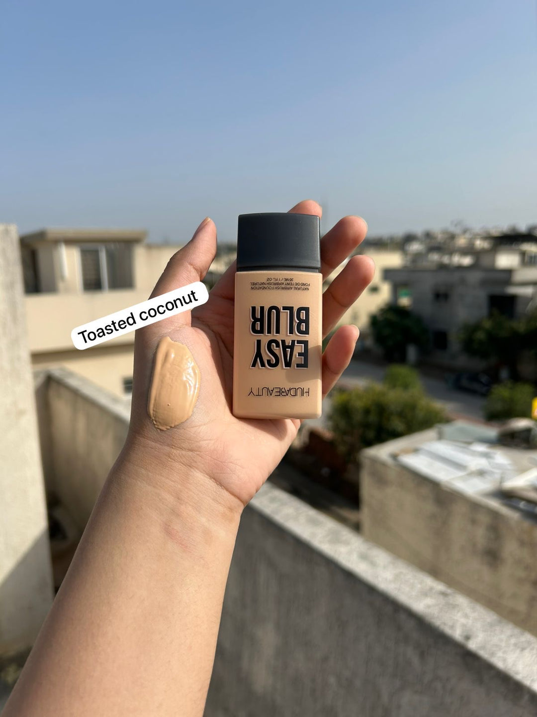 HUDA BEAUTY Easy Blur Airbrush Foundation – 30ML