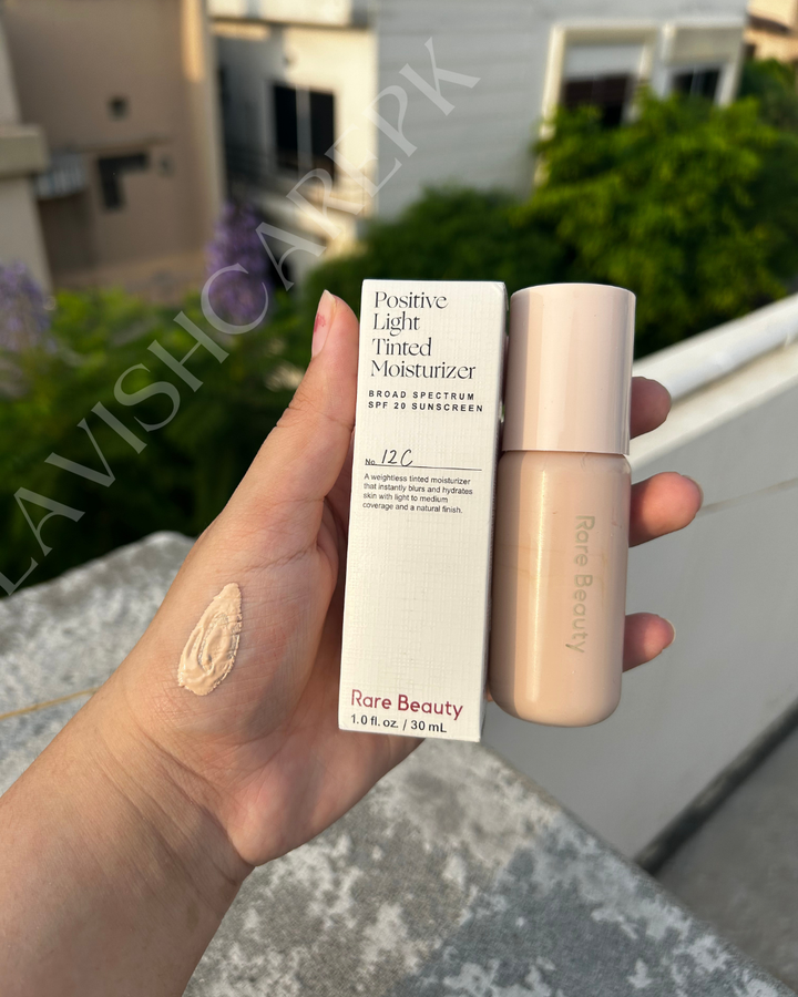 RARE BEAUTY POSITIVE LIGHT TINTED MOISTURIZER SPF 20 | LIGHTWEIGHT HYDRATING SKIN TINT | 30ML