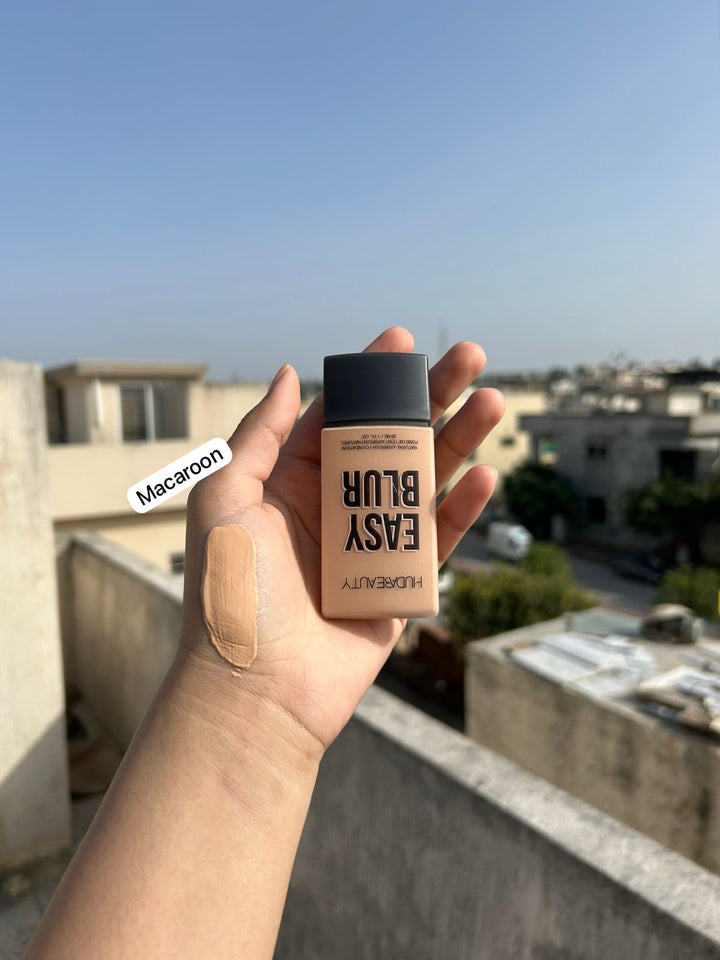 HUDA BEAUTY Easy Blur Airbrush Foundation – 30ML